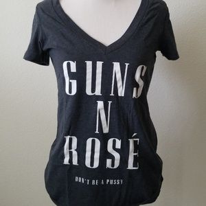 Guns & Rosé t-shirt